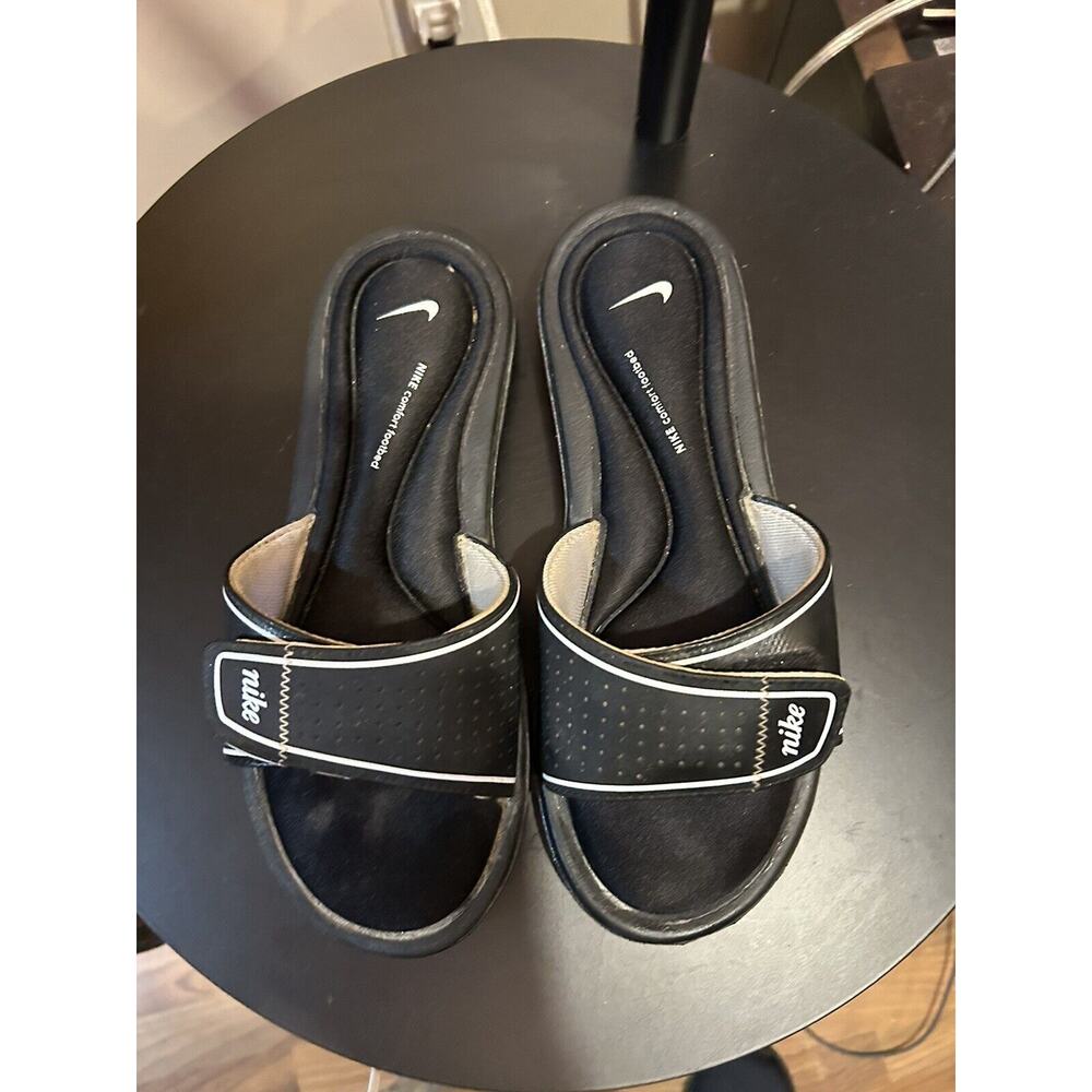 Nike Women's Comfort Slides-Size 39EU/8US